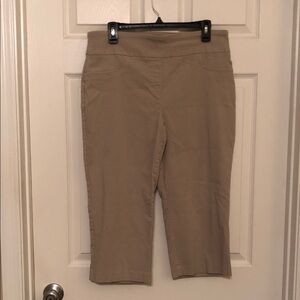 Elegant Tan Women's Capris